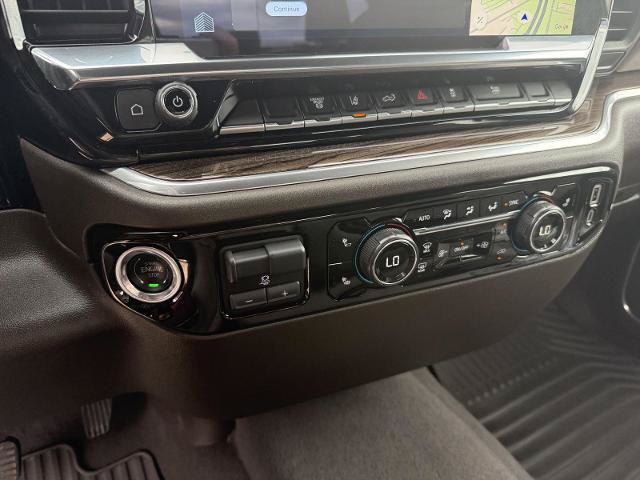 Used 2025 Chevrolet Silverado 2500 LT w/ Convenience Package AWD/4WD image 23