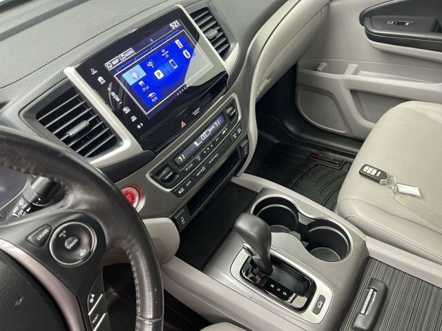 Used 2019 Honda Ridgeline RTL-T image 21