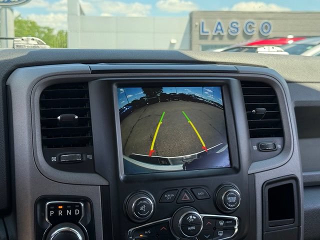 Used 2019 RAM 1500 Express w/ Wheel & Sound Group AWD/4WD video 3
