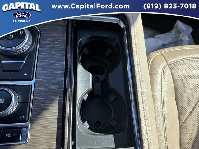 Certified 2024 Ford Expedition Limited image 31
