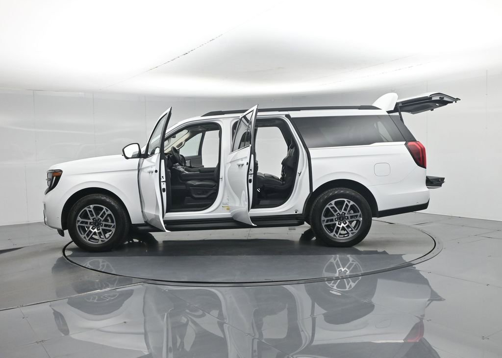 Certified 2025 Ford Expedition Max Active AWD/4WD image 41