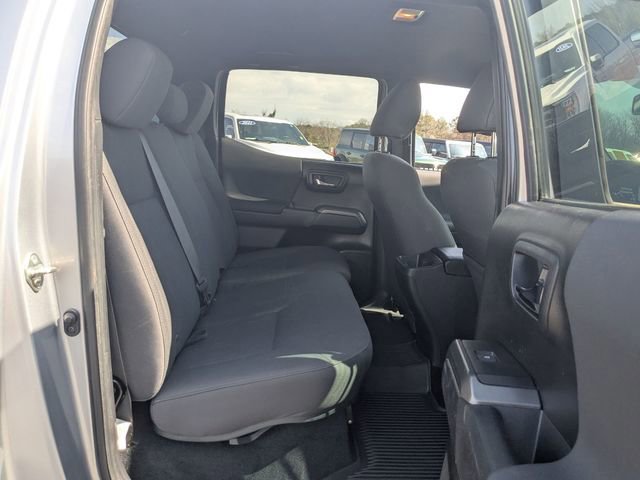 Used 2019 Toyota Tacoma TRD Off-Road image 24