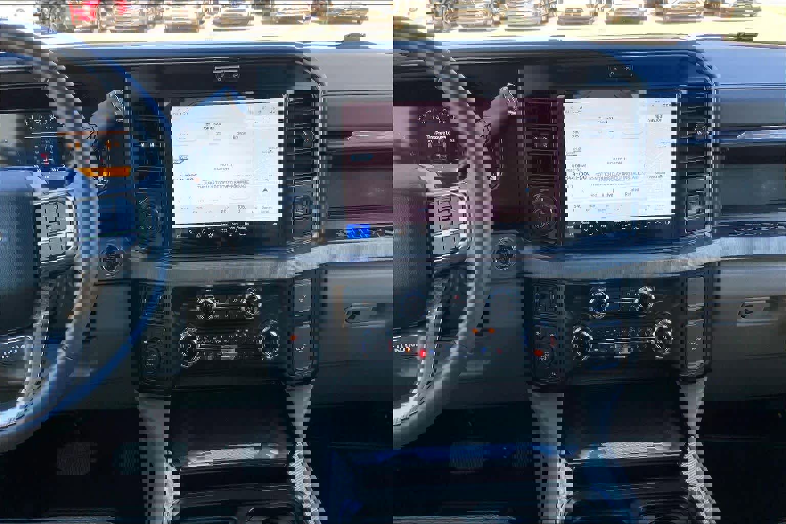 Certified 2025 Ford F350 Platinum w/ Platinum Plus Package image 8