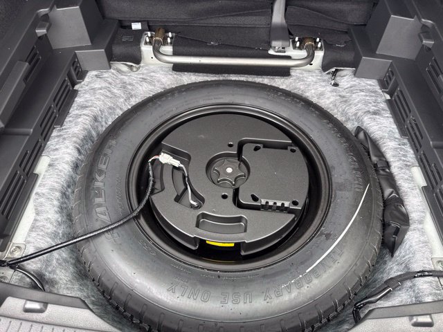 Used 2023 Nissan Rogue SV AWD/4WD image 40