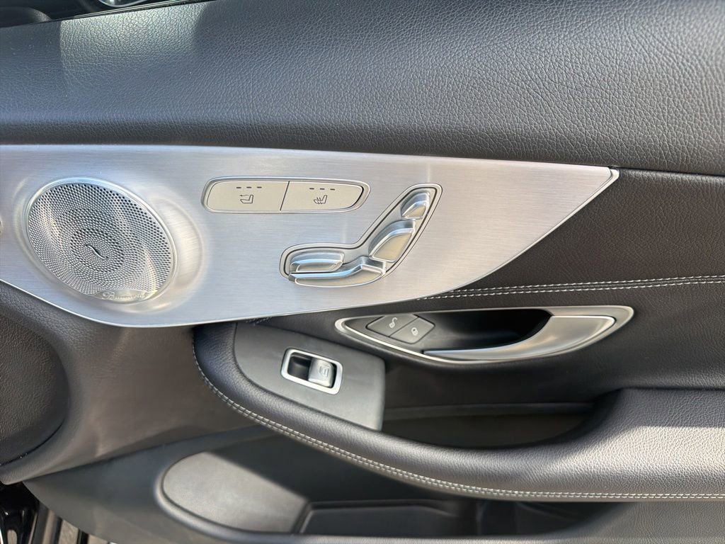 Used 2018 Mercedes-Benz C 300 4MATIC Cabriolet image 34
