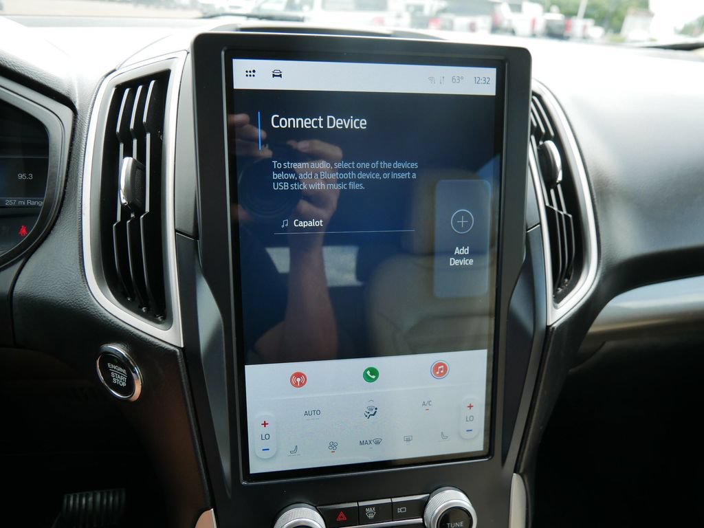 Certified 2023 Ford Edge SEL AWD/4WD image 21