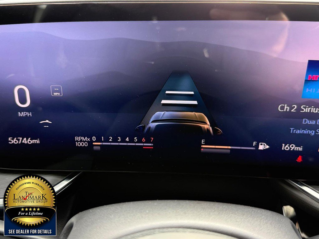 Used 2024 Buick Envision Preferred AWD/4WD image 12