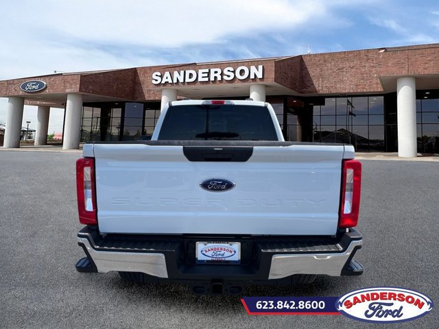 Certified 2025 Ford F250 XLT AWD/4WD image 4