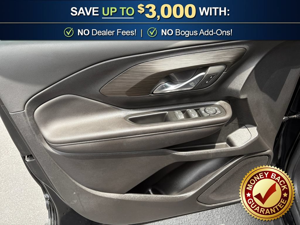 Used 2022 GMC Terrain SLE w/ Driver Convenience Package FWD image 16