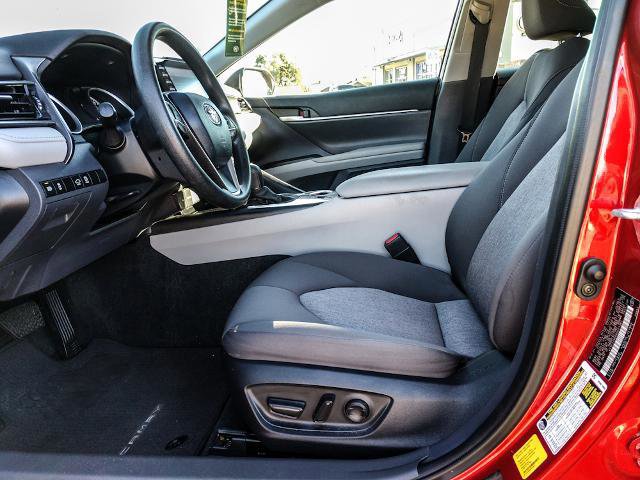 Used 2024 Toyota Camry LE image 12