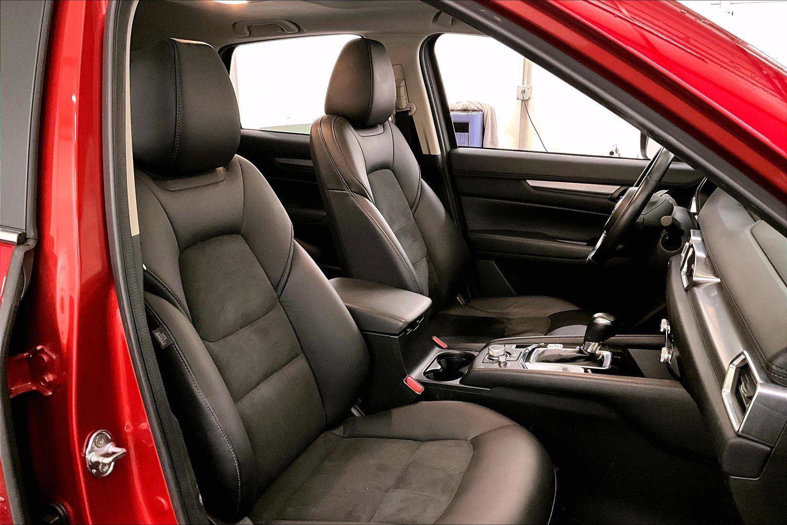 Used 2020 MAZDA CX-5 Touring image 9