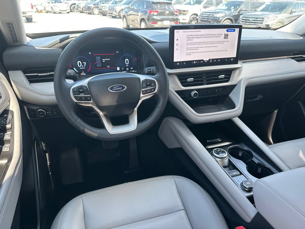 Certified 2025 Ford Explorer Active w/ Active Comfort Package AWD/4WD image 25