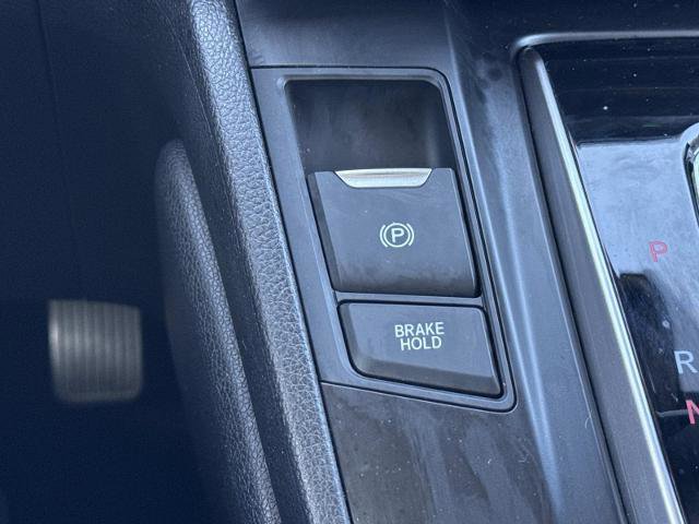 Used 2018 Honda CR-V Touring image 28