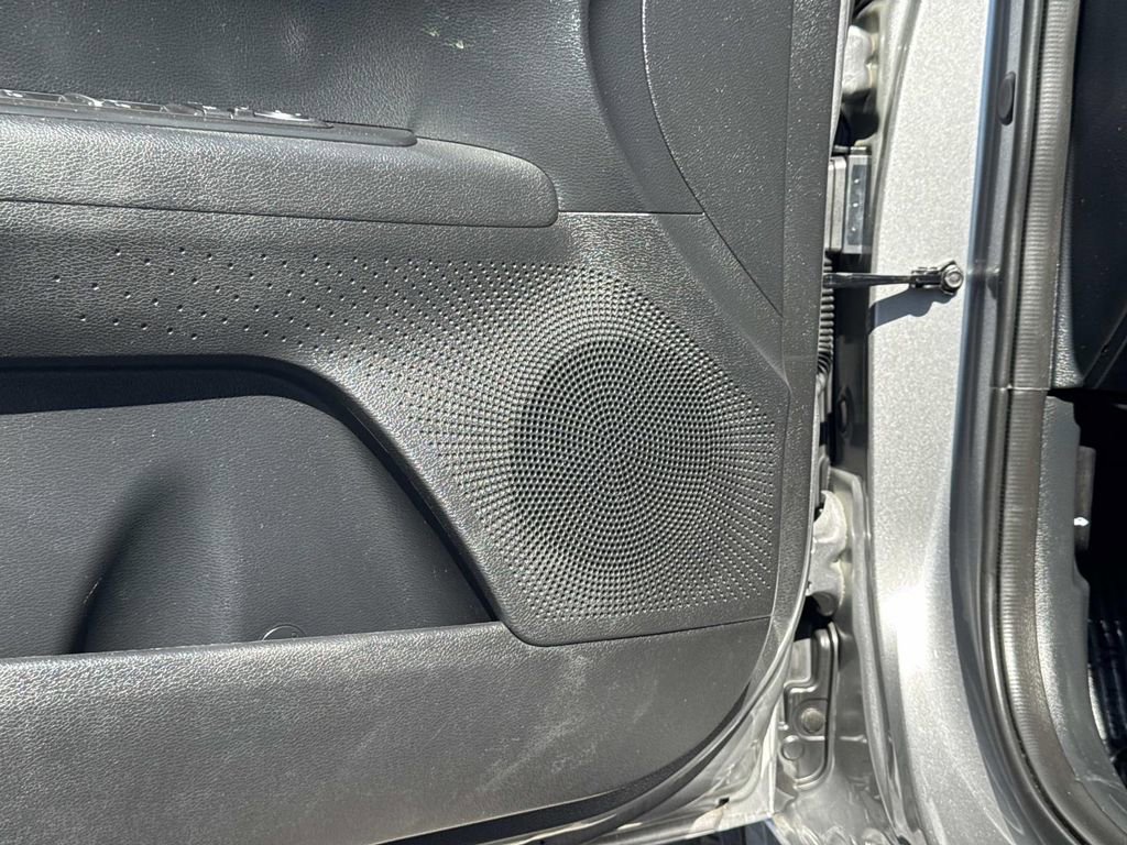 Used 2024 Kia Forte LXS w/ LXS Technology Package image 19