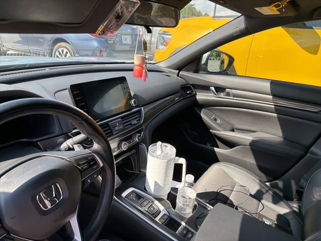 Used 2020 Honda Accord Sport image 17