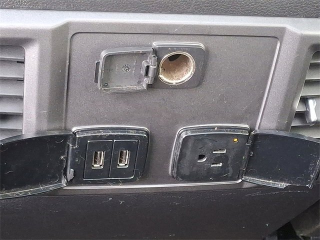 Certified 2019 Ford F150 XLT w/ Equipment Group 302A Luxury image 10