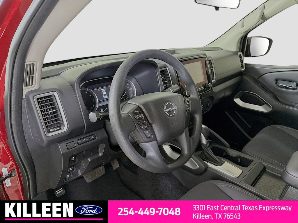 Used 2023 Nissan Frontier SV w/ Technology Package RWD image 11