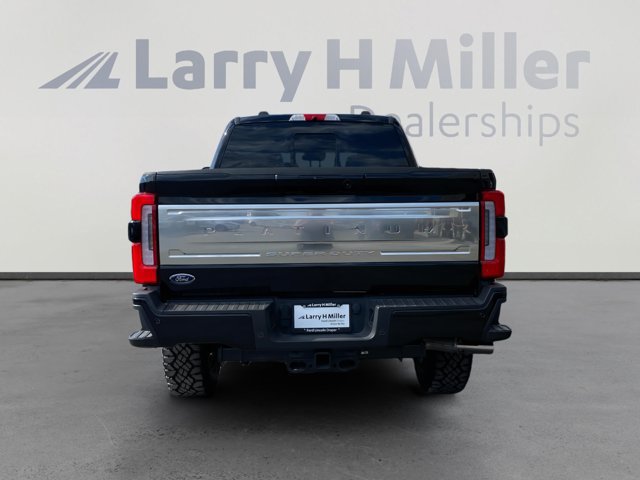 Certified 2026 Ford F350 Platinum w/ Platinum Plus Package AWD/4WD image 4