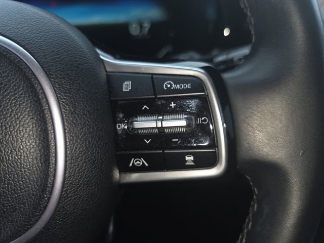Used 2023 Kia Sorento SX AWD/4WD image 10