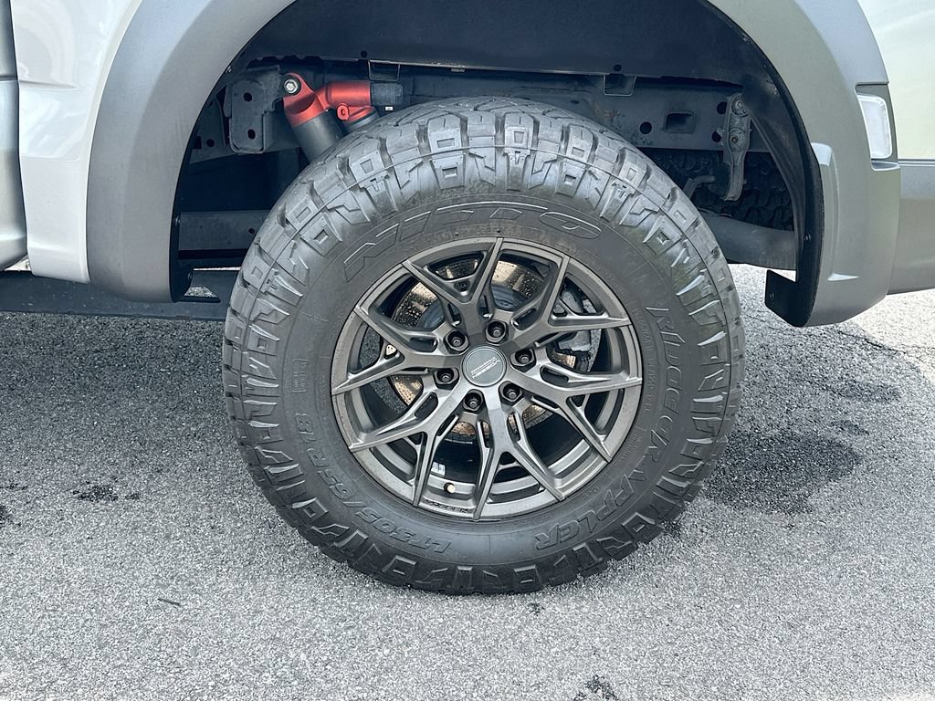 Certified 2021 Ford F150 Raptor w/ Equipment Group 801A High AWD/4WD image 24