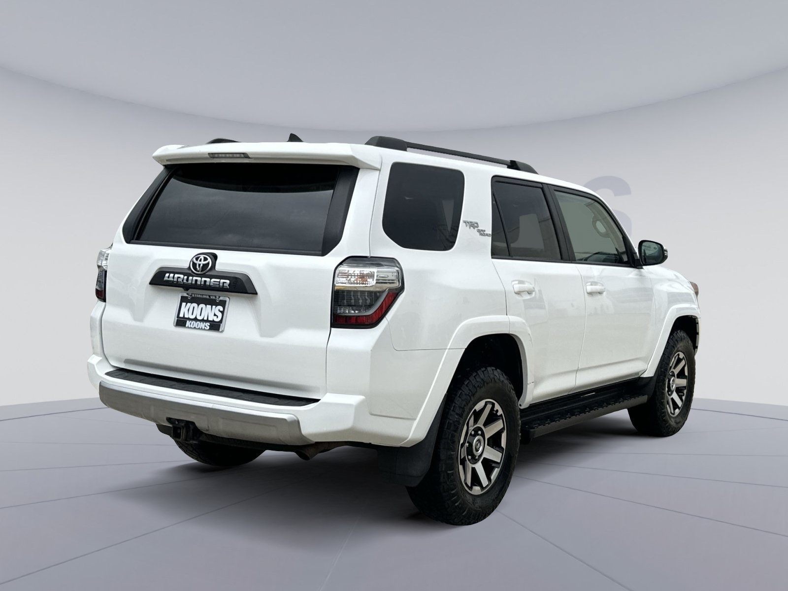Used 2020 Toyota 4Runner TRD Off-Road Premium w/ Moonroof Package AWD/4WD image 11