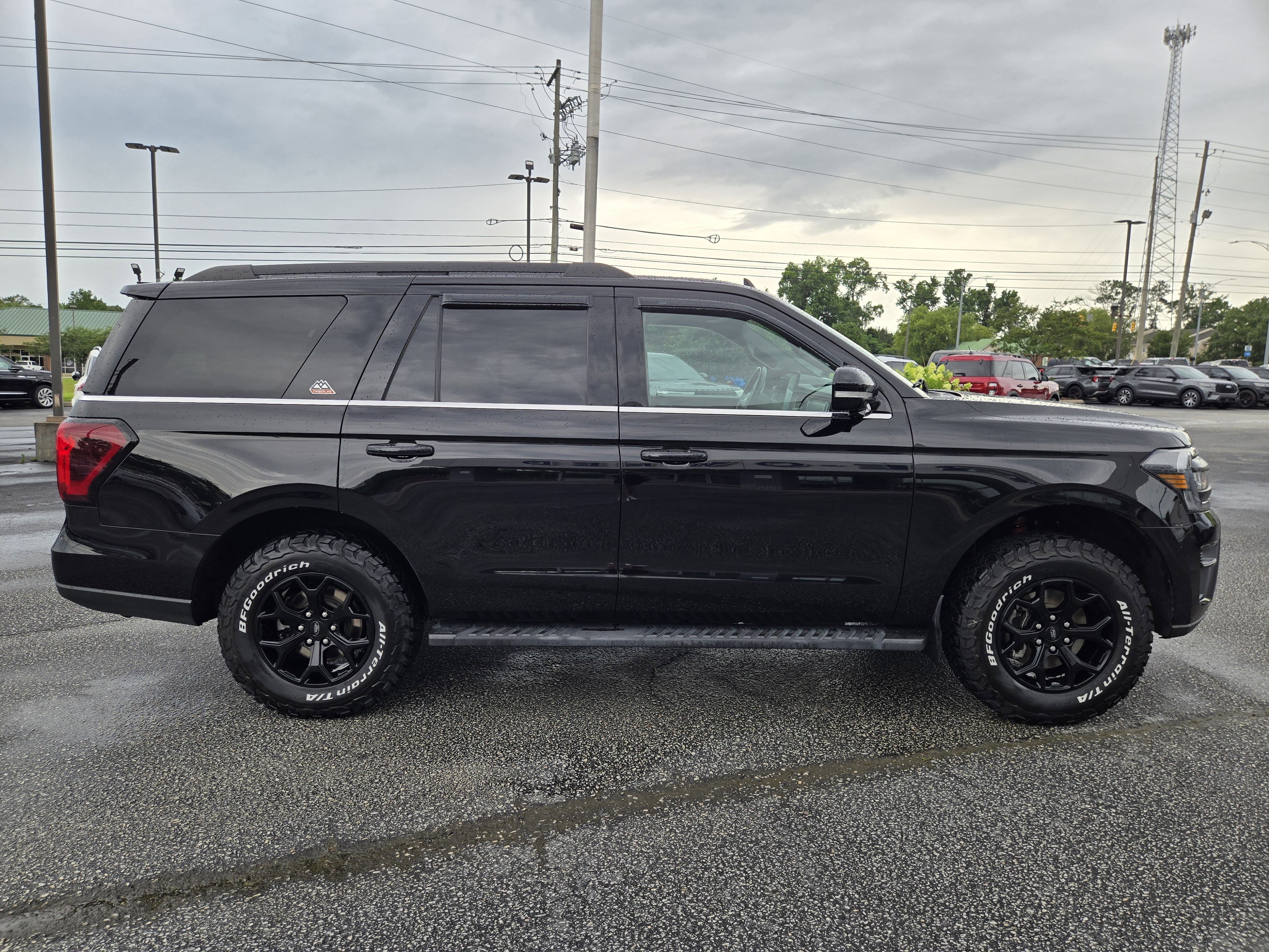 Certified 2022 Ford Expedition Timberline AWD/4WD image 6