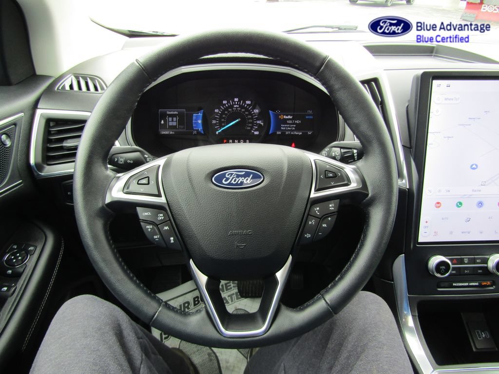 Certified 2023 Ford Edge Titanium w/ Equipment Group 301A AWD/4WD image 17