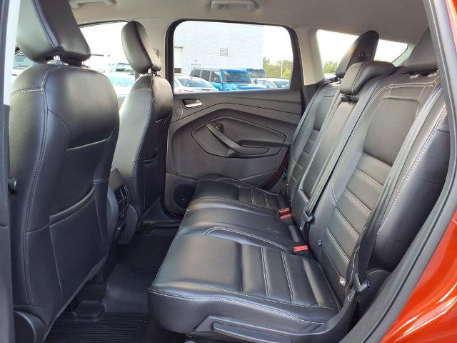 Certified 2019 Ford Escape Titanium w/ U9j03 - Titanium Tow Package AWD/4WD image 9