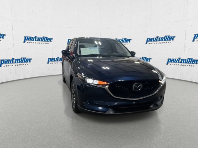 Used 2018 MAZDA CX-5 Touring w/ Preferred Equipment Package FWD image 3