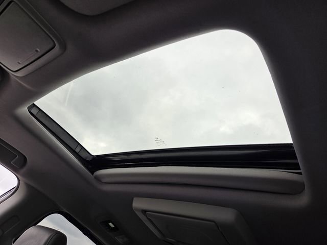 Used 2019 Honda Odyssey Elite image 19