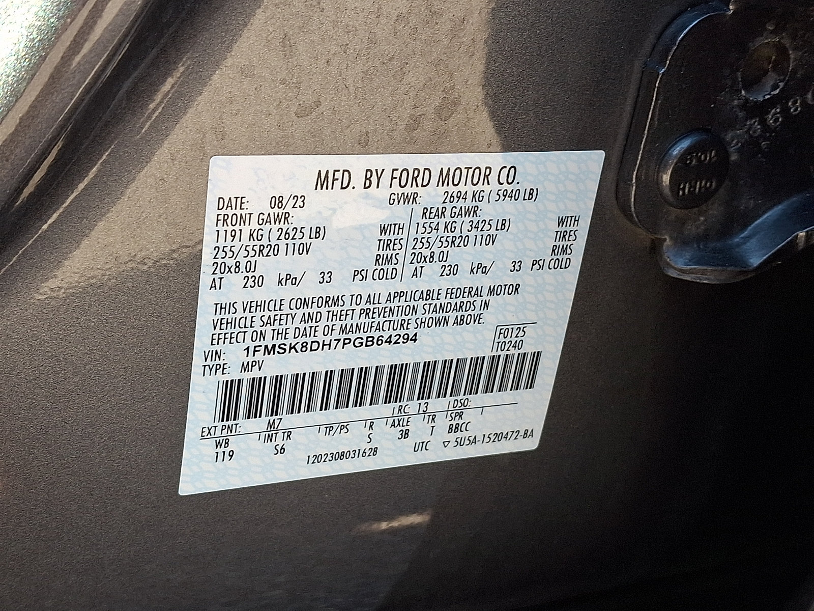 Certified 2023 Ford Explorer XLT w/ Equipment Group 202A AWD/4WD image 34