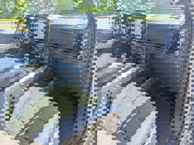 Certified 2022 Ford F150 XLT w/ Equipment Group 302A High image 37