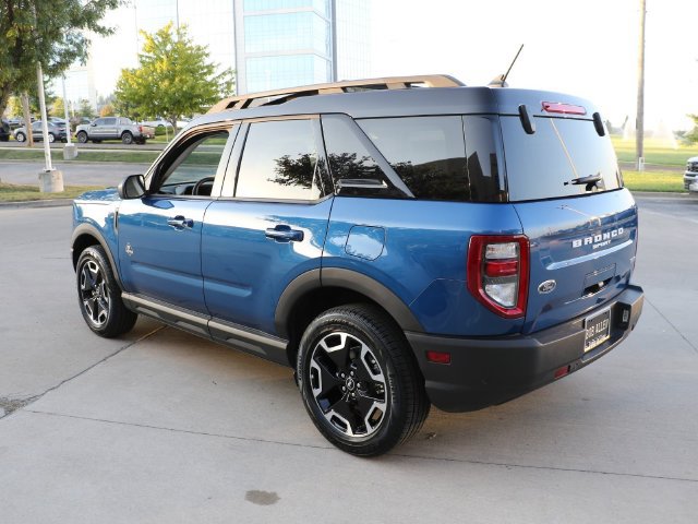 Certified 2024 Ford Bronco Sport Outer Banks w/ Tech Package AWD/4WD image 5