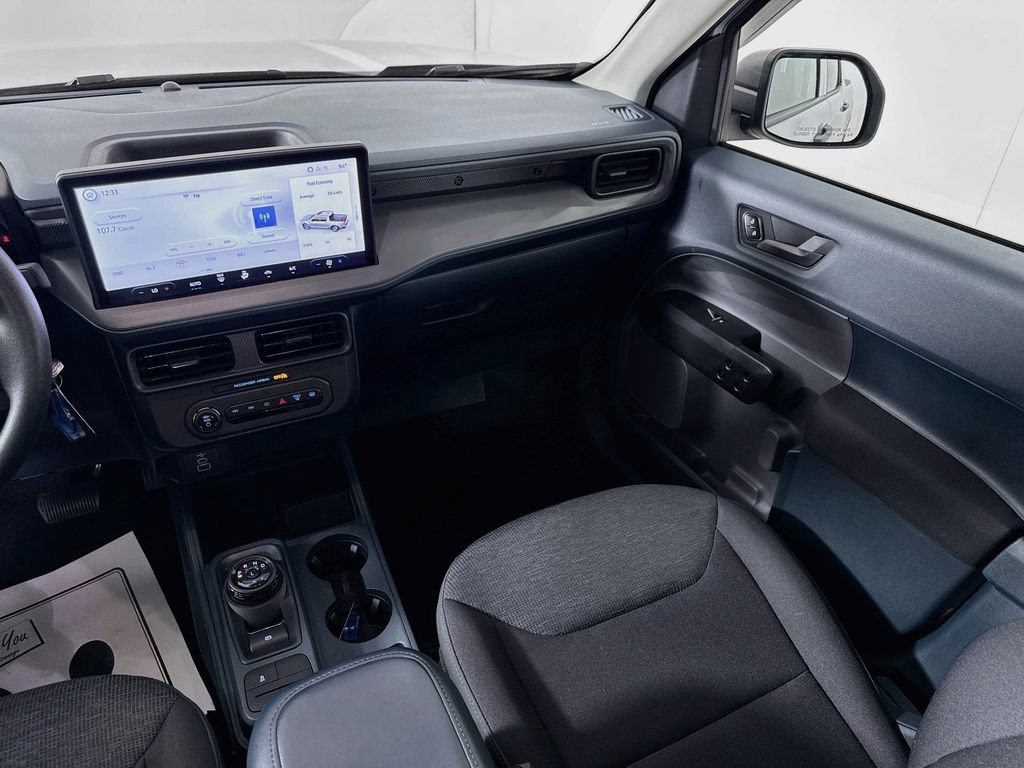 Certified 2025 Ford Maverick XL FWD image 21
