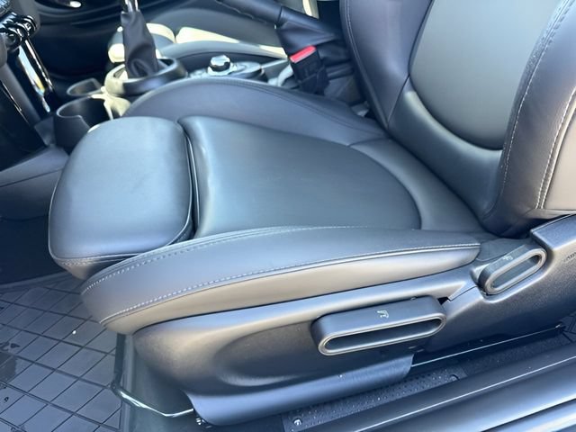 Used 2024 MINI Cooper S FWD image 13