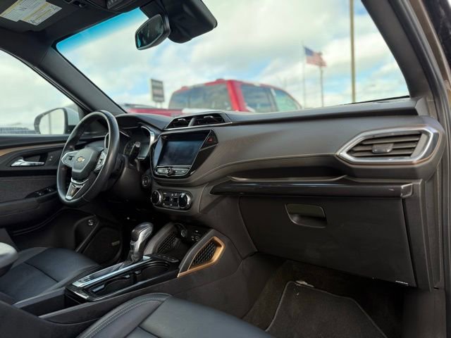 Used 2021 Chevrolet TrailBlazer ACTIV w/ Sun and Liftgate Package image 32