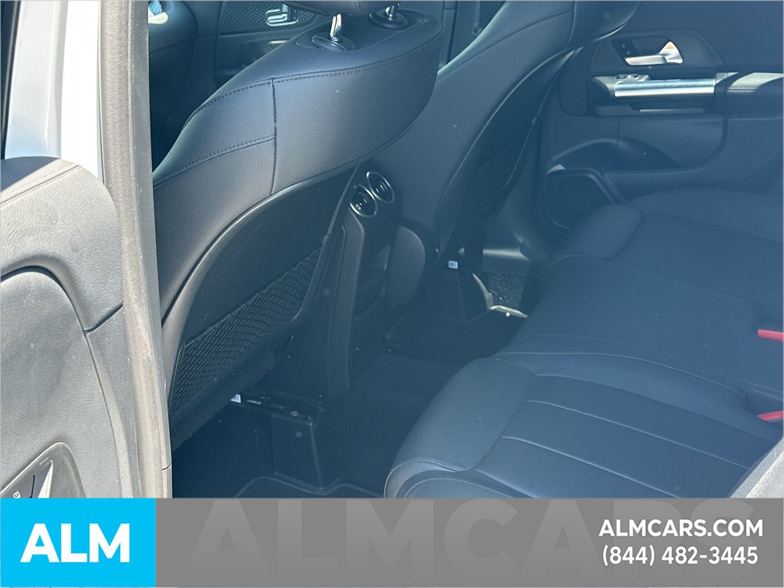 Used 2025 Mercedes-Benz GLA 250 image 24