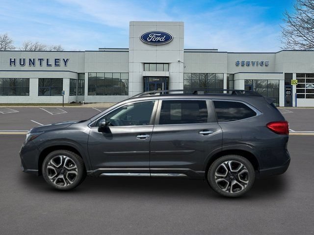 Used 2023 Subaru Ascent Touring AWD/4WD image 6
