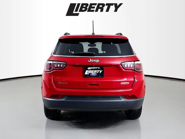 Used 2018 Jeep Compass Latitude w/ Cold Weather Group image 4