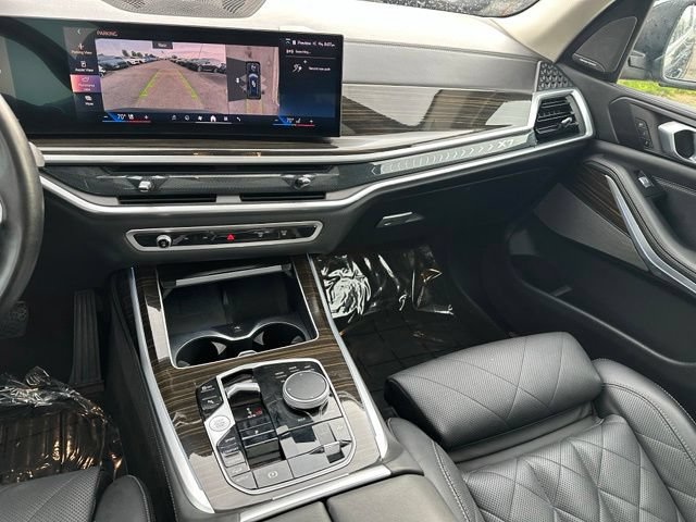 Used 2024 BMW X7 xDrive40i AWD/4WD image 22