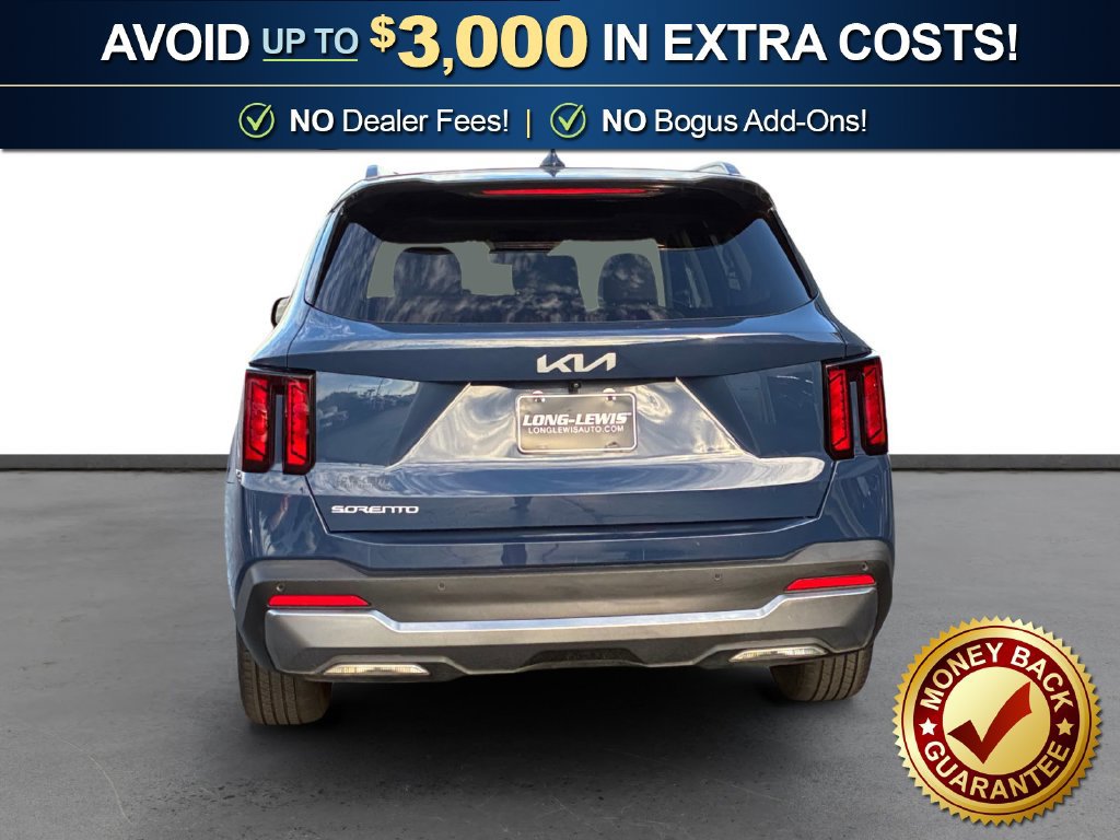 Used 2025 Kia Sorento S w/ Panoramic Sunroof Package FWD image 5