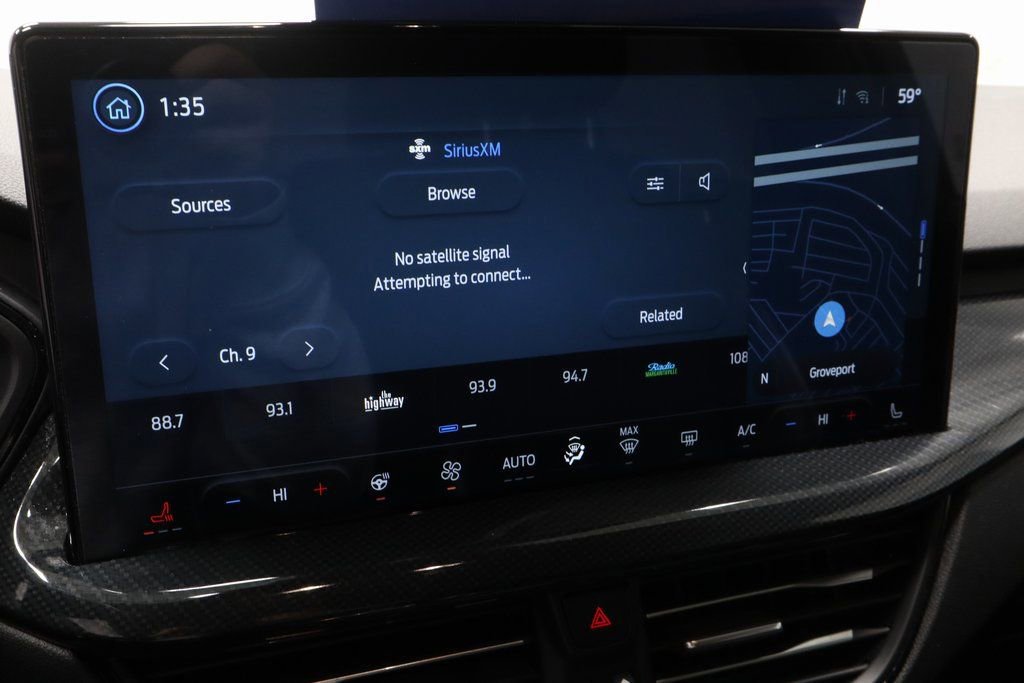 Certified 2024 Ford Escape ST-Line w/ Tech Pack #1 image 29