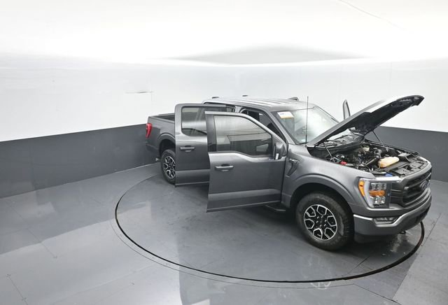 Certified 2022 Ford F150 XLT w/ Equipment Group 302A High image 33