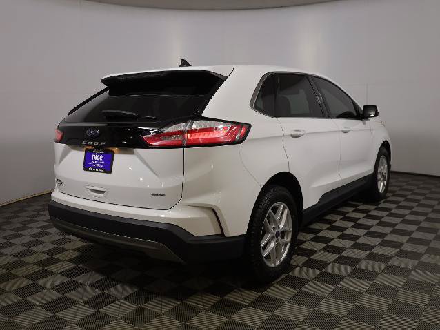 Certified 2022 Ford Edge SEL w/ Convenience Package AWD/4WD image 5