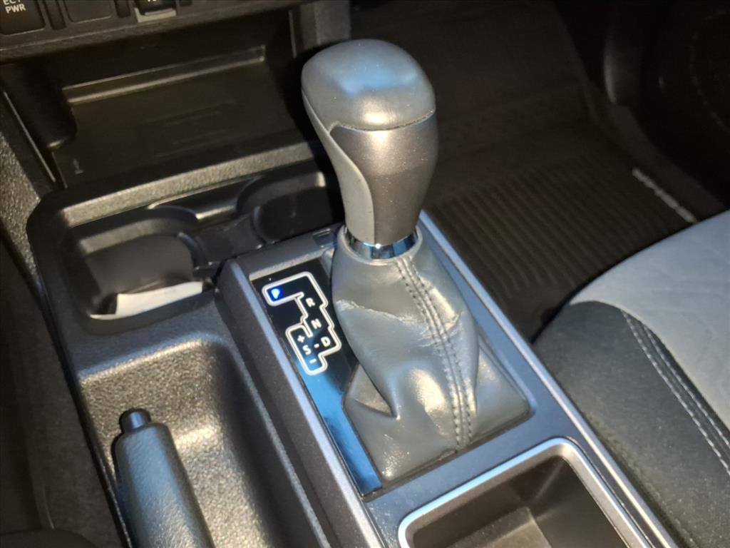 Used 2022 Toyota Tacoma TRD Off-Road image 26