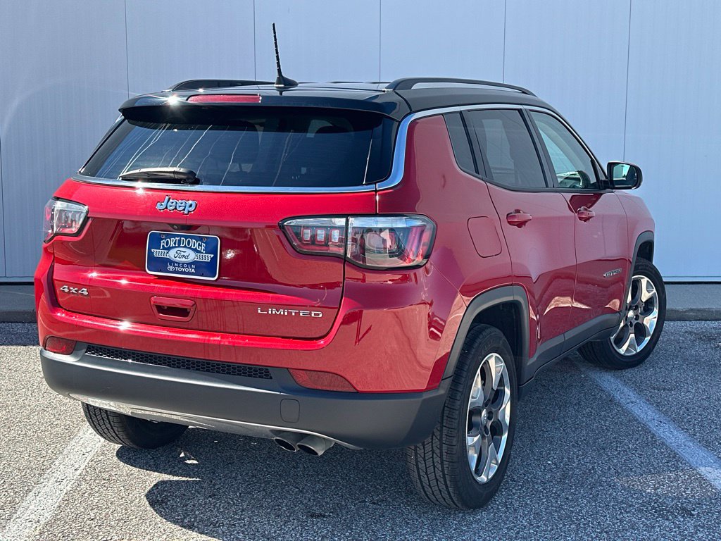 Used 2019 Jeep Compass Limited AWD/4WD image 7