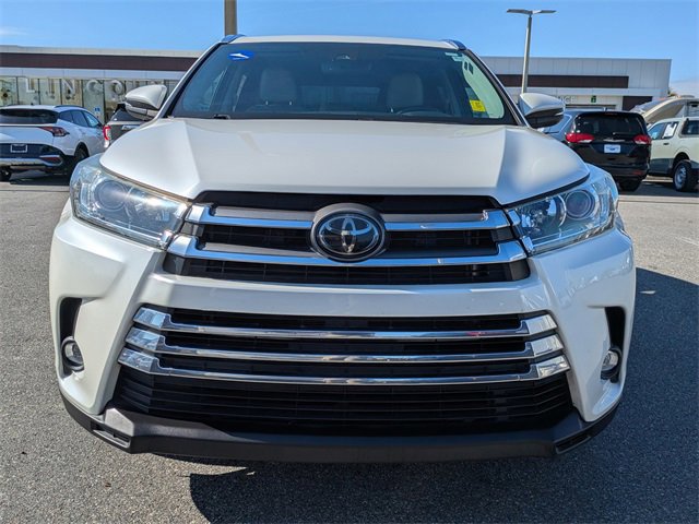 Used 2019 Toyota Highlander Limited image 9