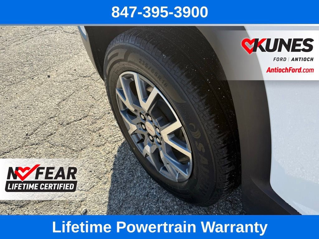 Used 2023 GMC Acadia SLT image 12