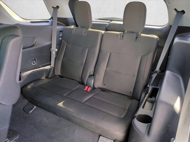 Certified 2023 Ford Explorer XLT RWD image 18