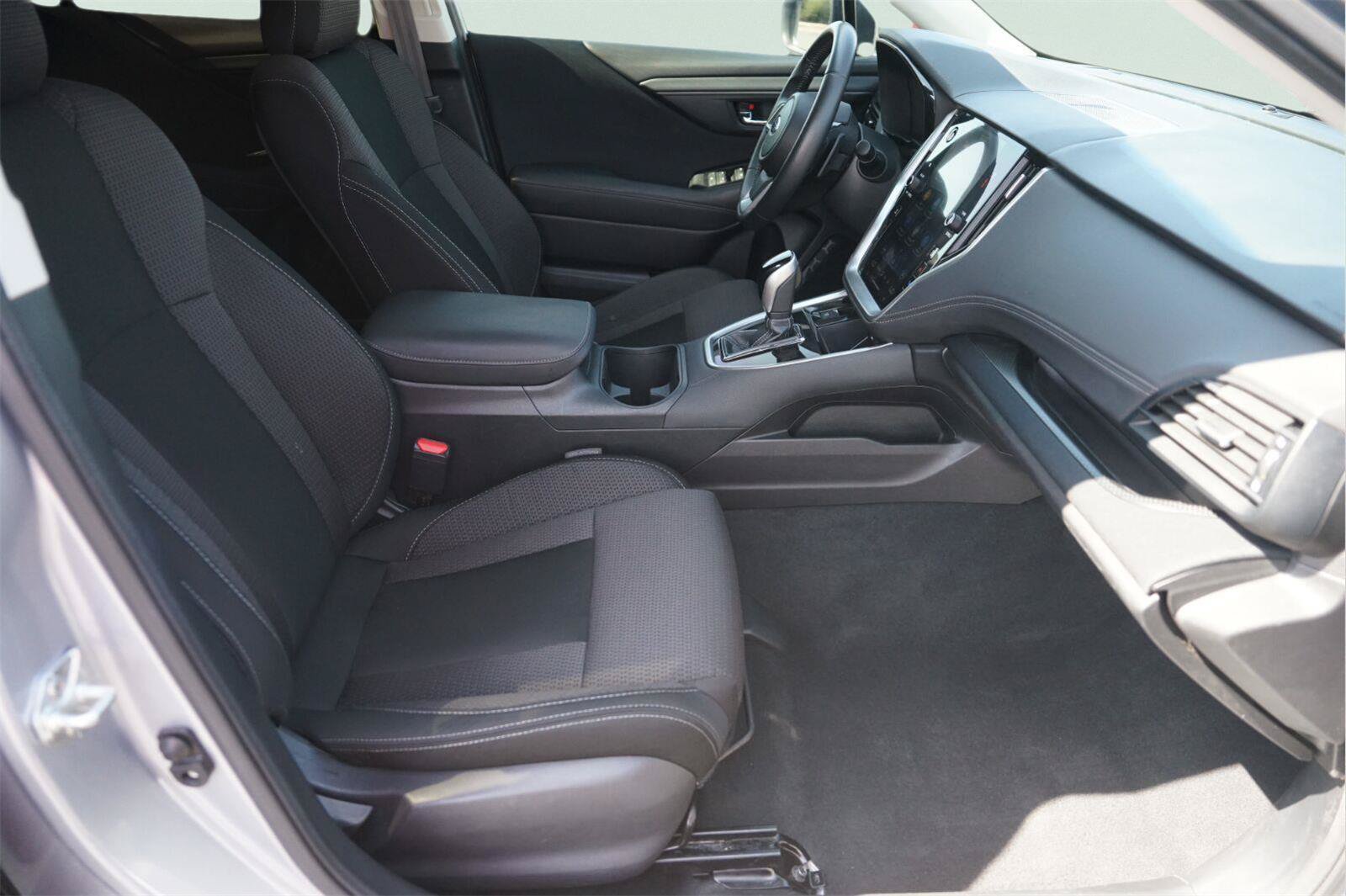 Used 2022 Subaru Outback Premium AWD/4WD image 18
